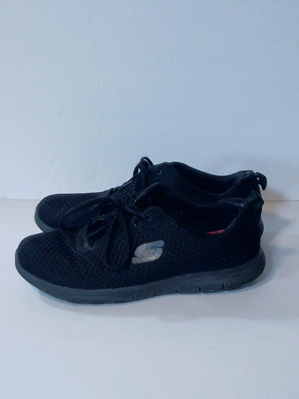 Skechers Work Slip Resistant Black Mesh Shoes Women's Size 6 Wide Fit